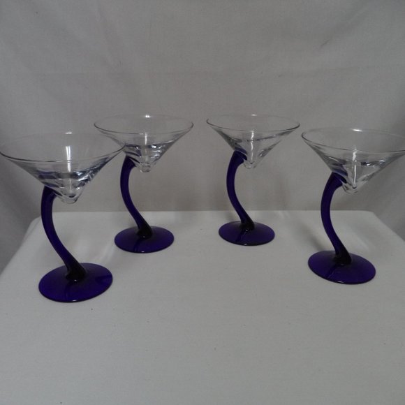 Libbey Bravura Cobalt Blue Swerve Martini  Cocktail Glass Set 4 barware spirits - Picture 1 of 9